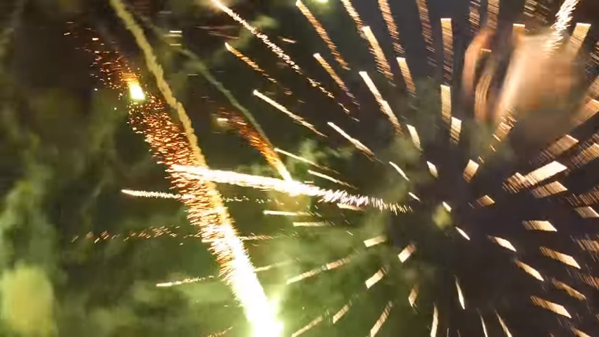 feu d'artifice drone