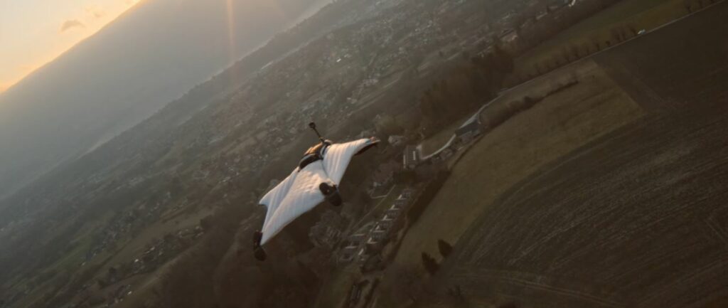 drone fpv vs wingsuit