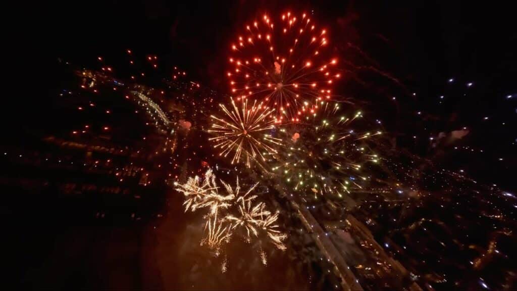 feu d'artifice royan drone fpv