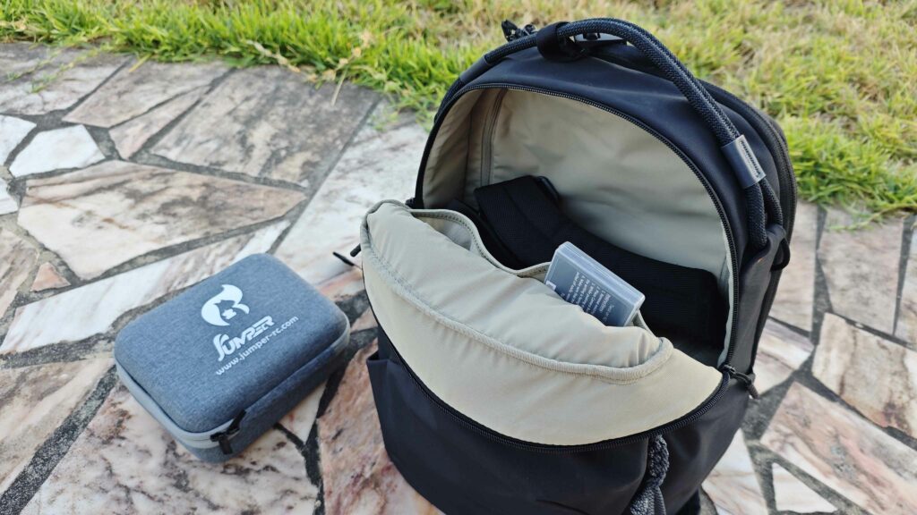 PGYTECH OneGo Lite poche supérieure